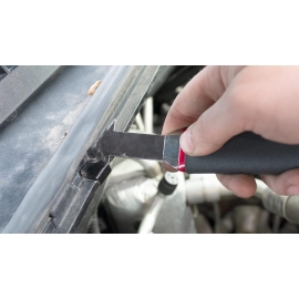 Outil pour défaire des moulages de pare brise 35200