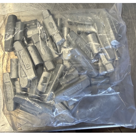 Plombs à balancer IAW 30 g à clip – Plaqués zinc (Paquet de 25)